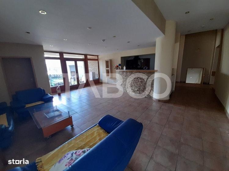 Spațiu comercial, de 2,300 mp, în Turnișor