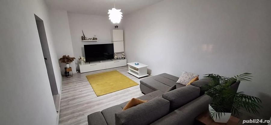 Apartament cu 2 camere decomandat în Lotrului