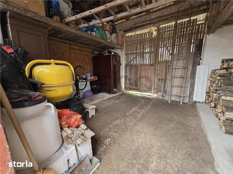 Casă cu 4 camere cu Teren 726 Mp în Lunca