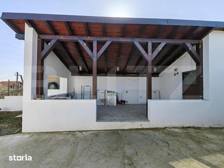 Casă cu 5 camere cu Teren 2010 Mp în Izvoarele