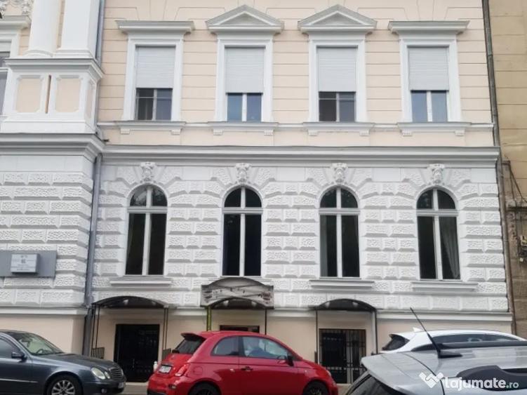 Apartament cu 2 camere semidecomandat, mobilat în Ultracentral