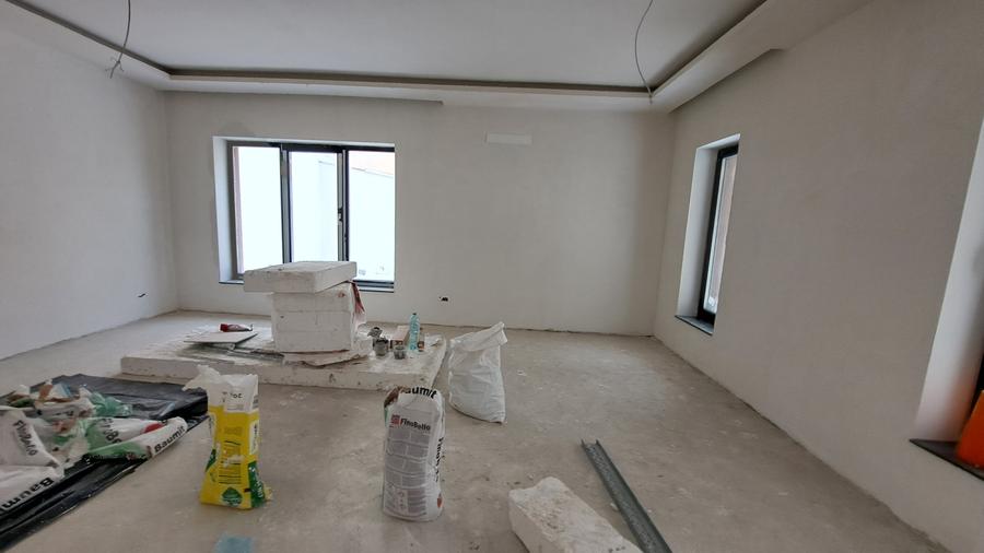 VILA SUPERBA CU 5 CAMERE AMPLASATA IDEAL - 16