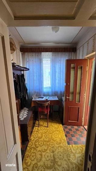 Casă cu 4 camere cu Teren 100 Mp în Central