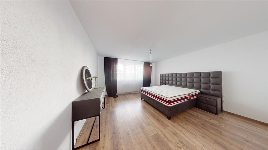 Duplex cu 4 camere cu Canalizare în Daia