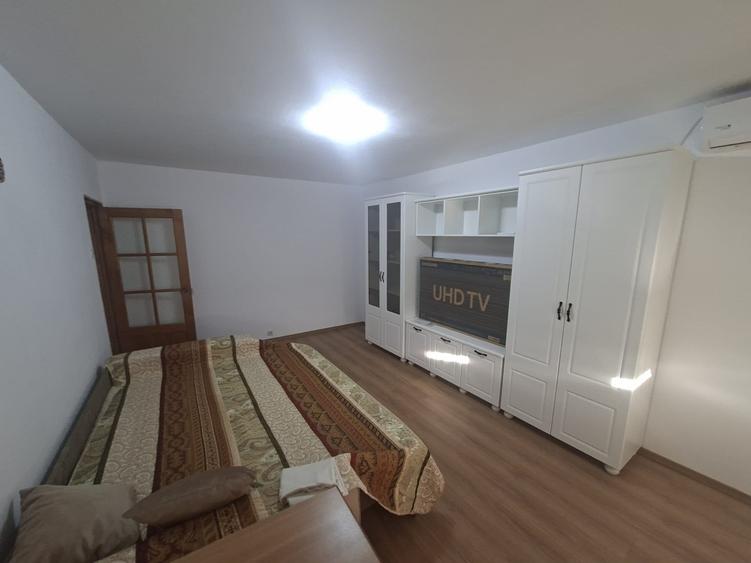 Apartament cu 2 camere decomandat în Cug