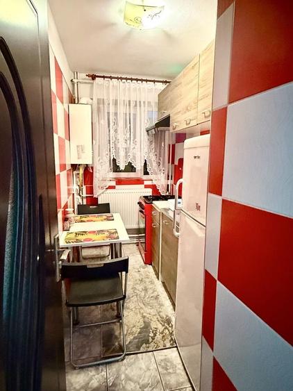 Apartament cu 2 camere semidecomandat în Central