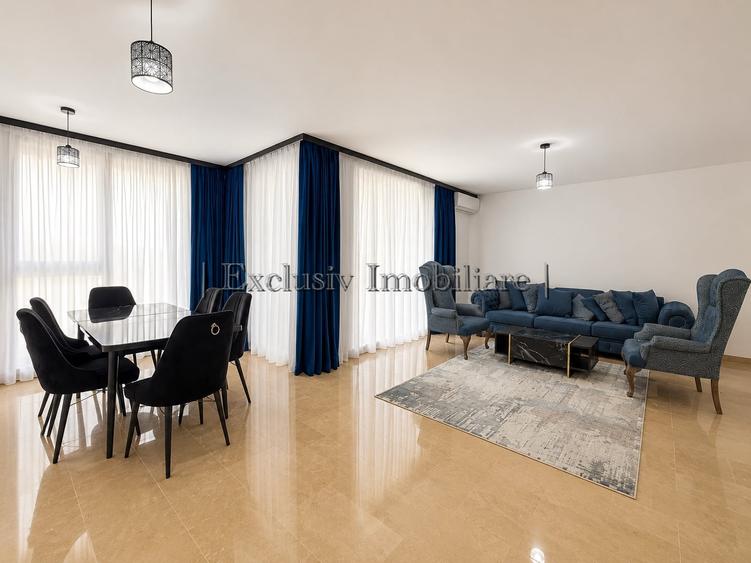 Apartament cu 4 camere decomandat în Faleza Nord