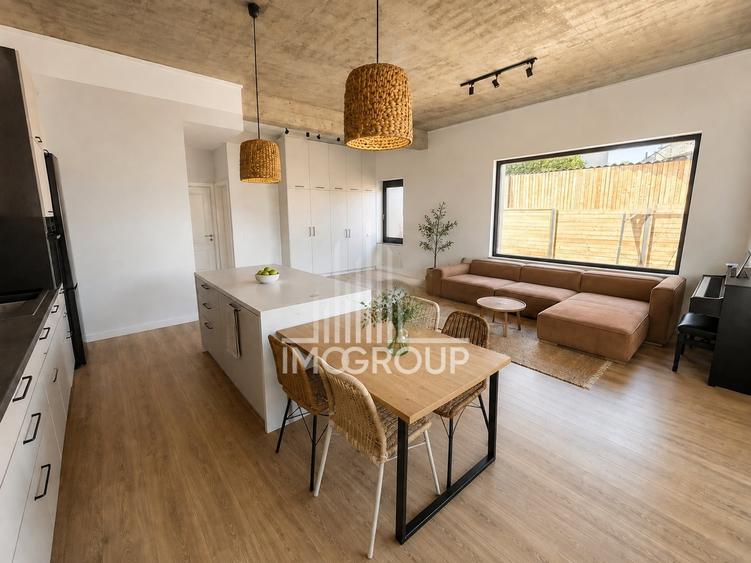 Duplex cu 4 camere cu Canalizare în Gruia