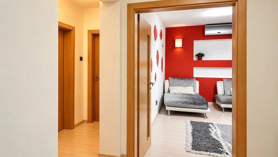 Apartament cu 3 camere decomandat în Olimpia-Stadion