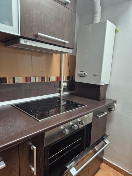 GARSONIERA SPATIOASA DE INCHIRIAT - STR. TARNAVEI - 6