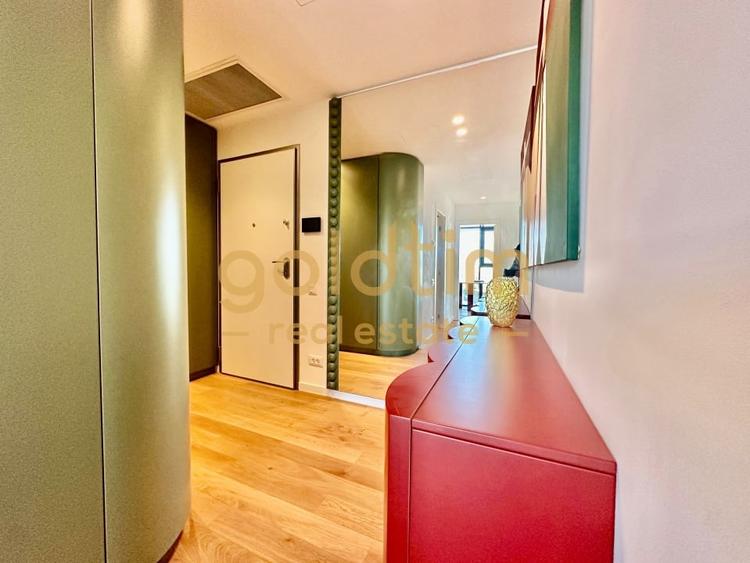 Apartament cu 3 camere semidecomandat, mobilat în Floreasca