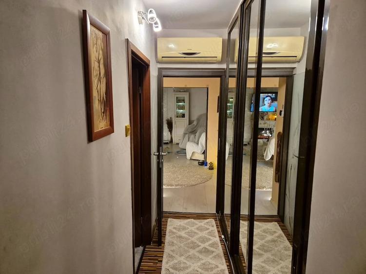 Apartament cu 4 camere decomandat în Mazepa 1