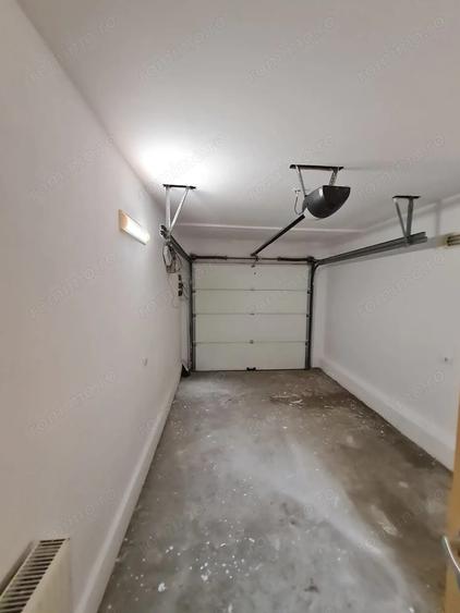 Casă cu 4 camere cu Teren 500 Mp în Ghiroda