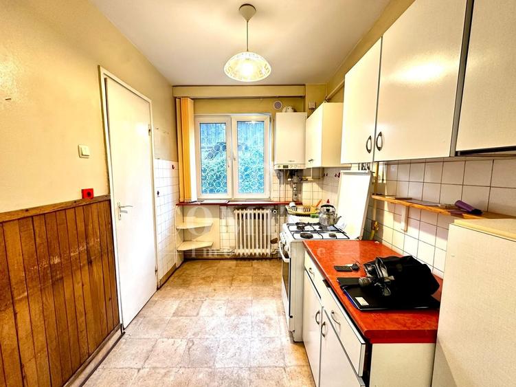 Apartament cu 3 camere decomandat în Gheorgheni