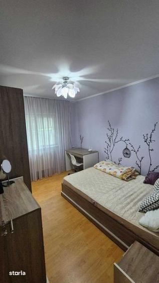 Apartament cu 3 camere decomandat în Militari