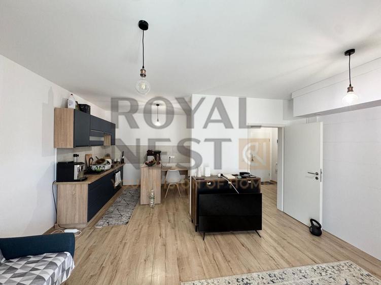 Apartament cu 2 camere decomandat în Avantgarden