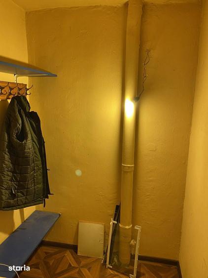 Apartament cu 3 camere decomandat în Micro 16