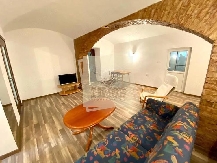 Apartament la vila 82 mp utili 2 camere 2 bai in Parcul Sub Arini - 2