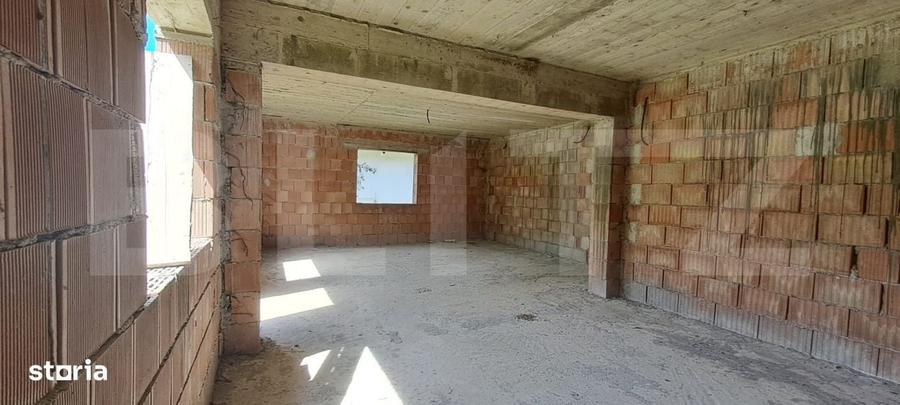 Casă cu 4 camere în Central