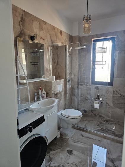 Apartament cu 2 camere decomandat, mobilat în Giroc