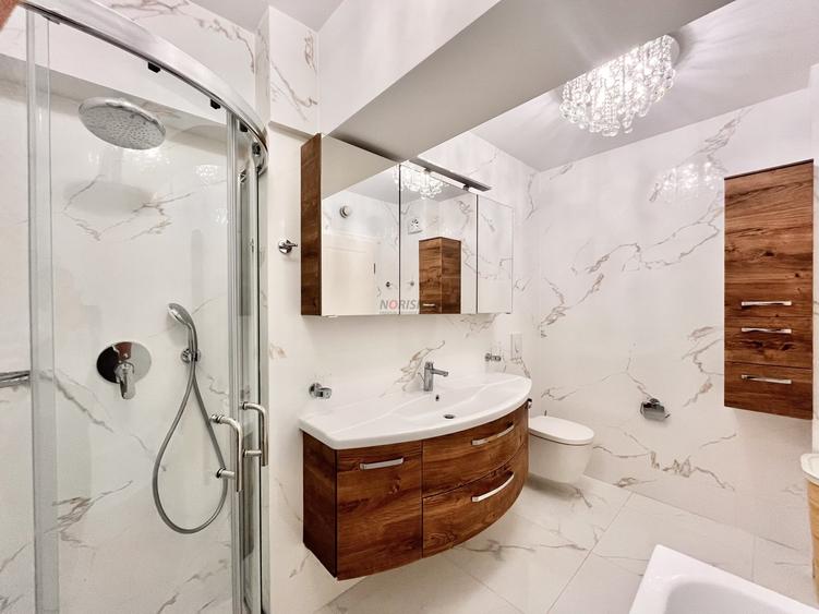 Apartament cu 4 camere decomandat, mobilat în Unirii