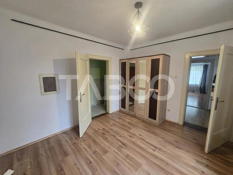 Casă cu 3 camere cu Teren 452 Mp în Central