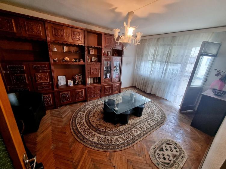 Ultracentral-  apartament 3 camere decomandat cu 2 balcoane - 2
