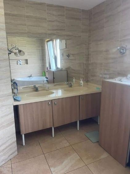 Casă individuală cu 3 camere cu Teren 8500 Mp în Pomi