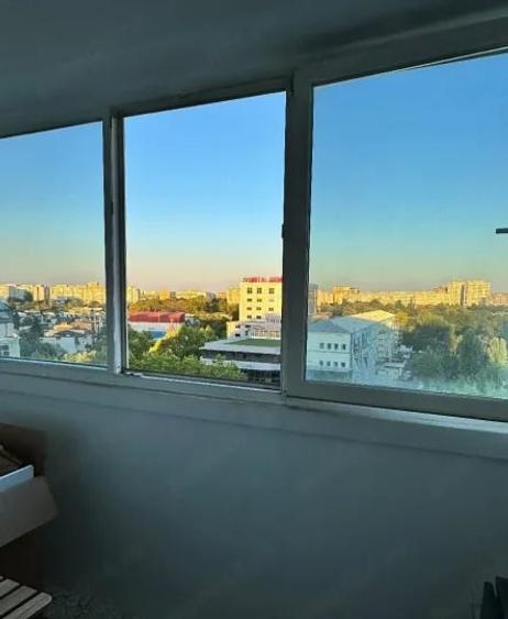 Apartament cu 2 camere decomandat, mobilat în Mihai Bravu