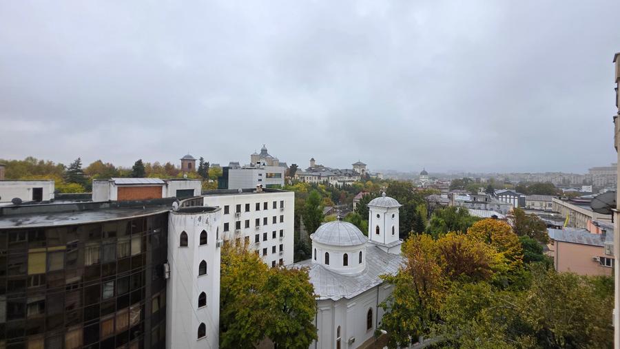Apartament cu 3 camere decomandat în Unirii