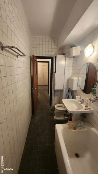 Apartament cu 4 camere în Ultracentral