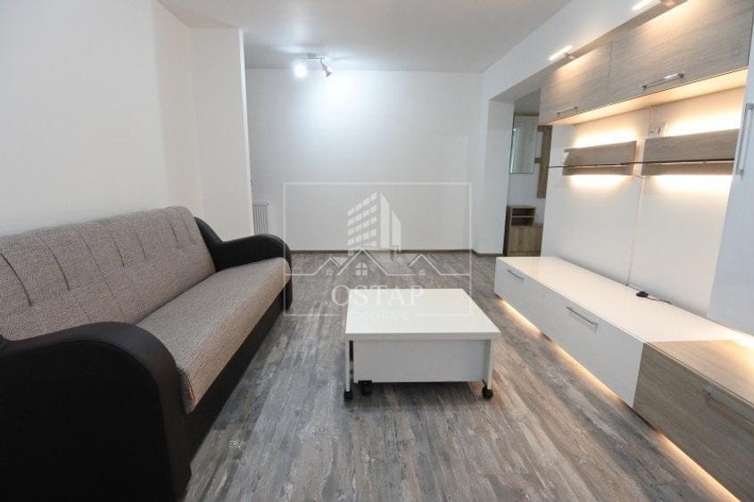 Apartament cu 2 camere decomandat, mobilat în Central