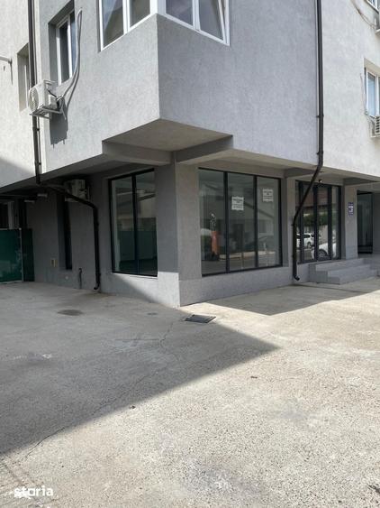 Spațiu comercial, de 50 mp, în Central