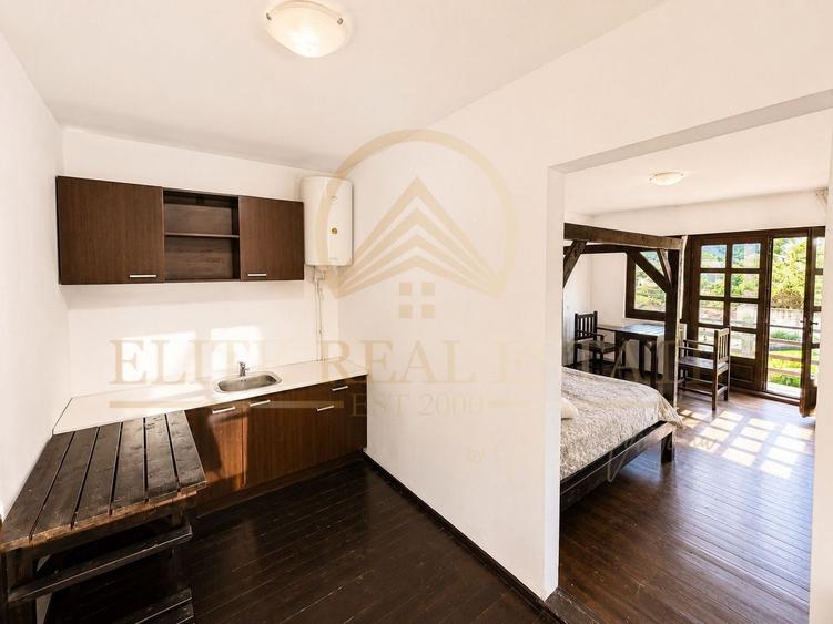 Hotel/Pensiune, de 393.17999267578 mp, în Bran