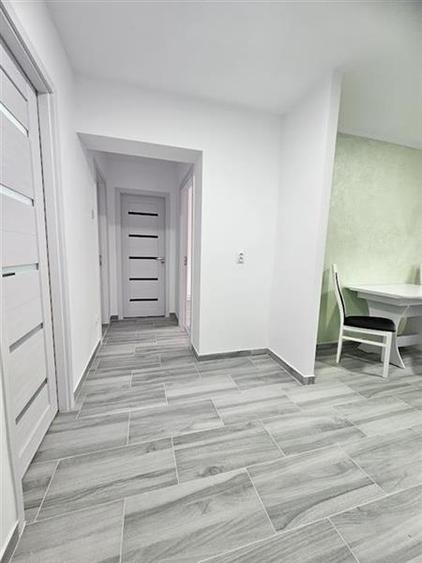Apartament cu 2 camere decomandat, mobilat în Tudor Vladimirescu