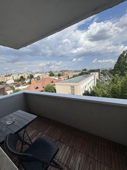 Apartament cu 3 camere în Popoveni