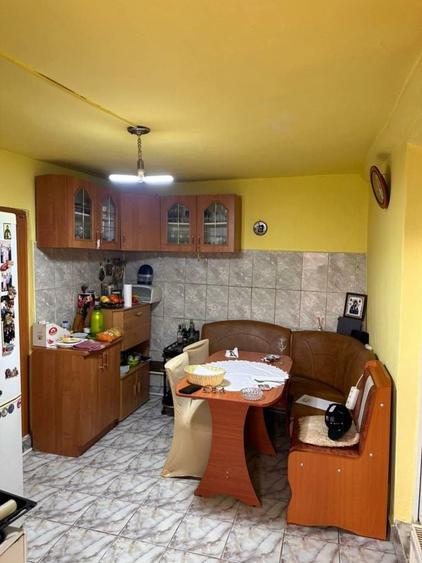 Casă cu 4 camere cu Teren 247 Mp în Central