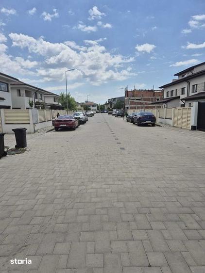 Casa In Duplex , Otopeni , 1 Mai , cartier privat - 1