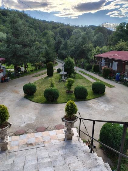 Casă cu 4 camere în Toplița