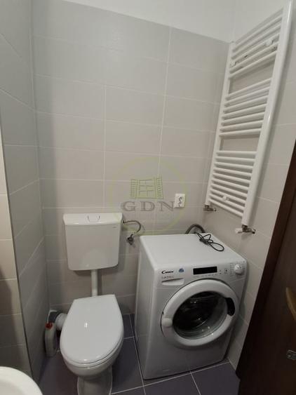 Apartament cu 2 camere semidecomandat, mobilat în Lazaret