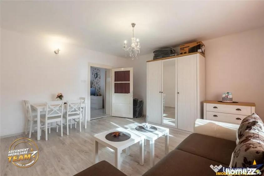 Casă cu 2 camere cu Teren 186 Mp în Simeria