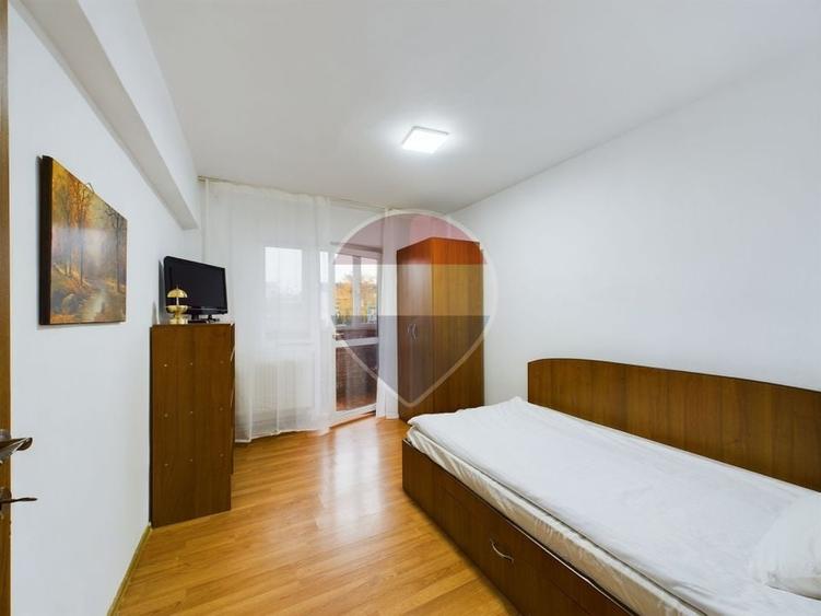 De inchiriat! Apartament de 3 camere decomandat, zona Garii! - 3