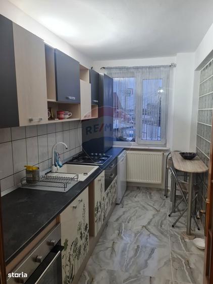 Apartament cu 3 camere, mobilat în Obor