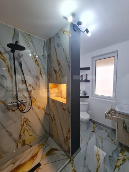 Duplex cu 5 camere cu Canalizare în Florești