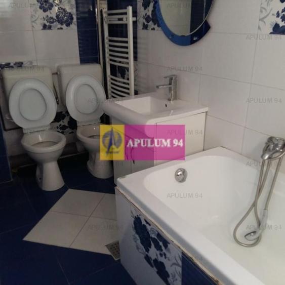 Casă individuală cu 6 camere semidecomandat cu Canalizare în Dobroești