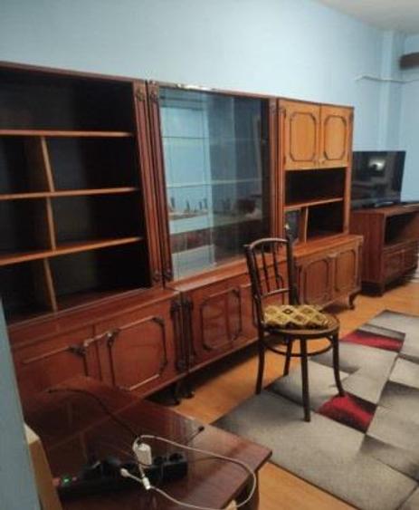 Apartament cu 4 camere decomandat în Gării