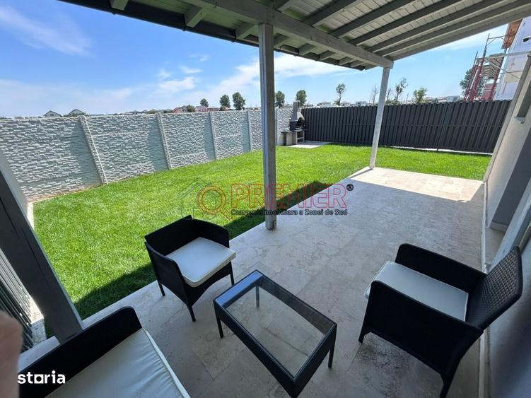 Casă cu 4 camere cu Teren 260 Mp în Vidra