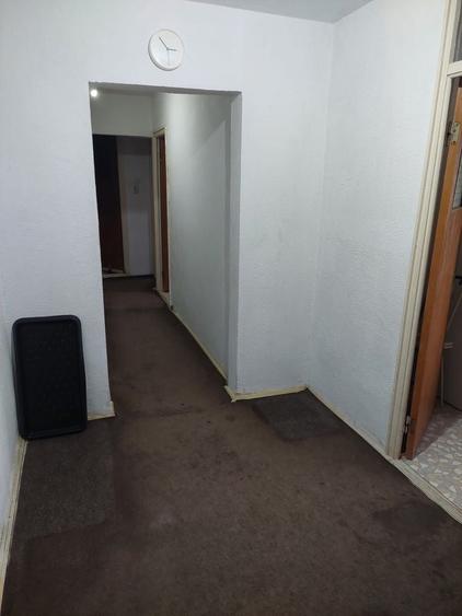 Apartament cu 3 camere decomandat în Rahova