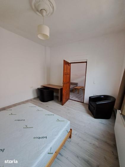 Casă cu 2 camere cu Teren 39 Mp în Parcul Carol
