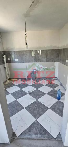 Apartament cu 2 camere în Caracal